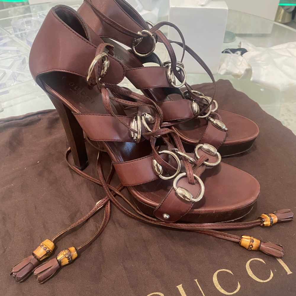 GUCCI Brown Leather Gladiator Sandals Bamboo lace up closure Platform 10.5 B